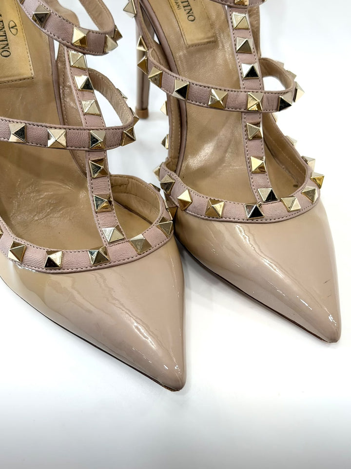 VALENTINO GARAVANI ROCKSTUD ACCENTS PATENT LEATHER PUMPS