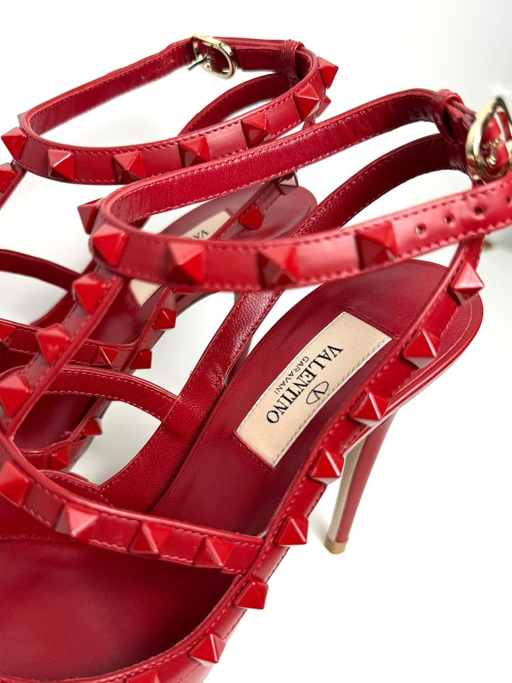 VALENTINO GARAVANI ROCKSTUD CALFSKIN CAGED PUMPS