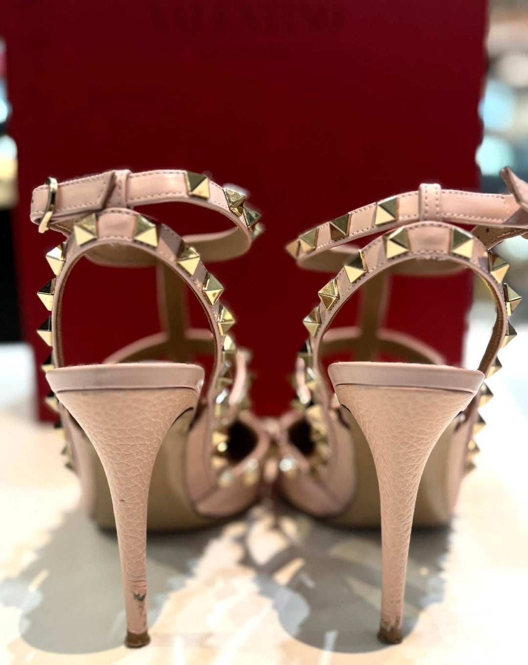 VALENTINO GARAVANI ROCKSTUD 100MM ANKLE STRAP LEATHER PUMPS