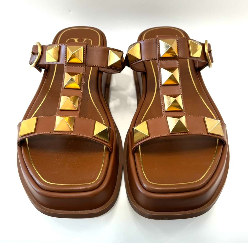 VALENTINO GARAVANI ROMAN STUD CALFSKIN LEATHER MULES