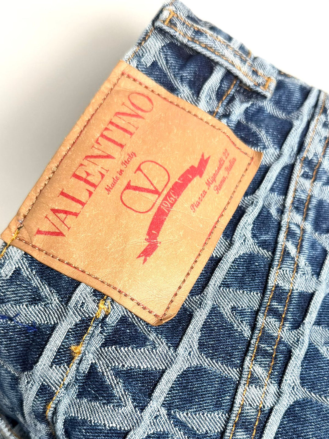VALENTINO TOILE ICONOGRAPHE MONOGRAM HIGH-RISE JEANS