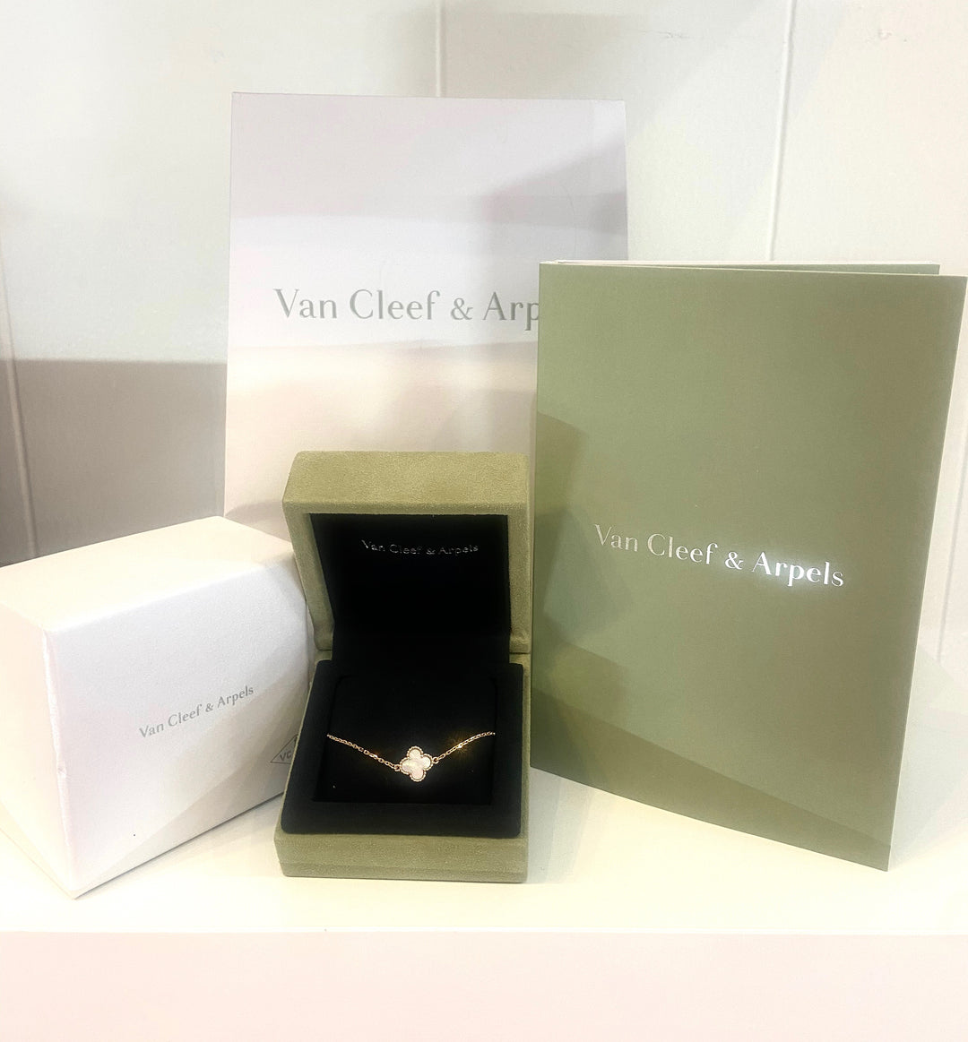 VAN CLEEF &amp; ARPELS SWEET ALHAMBRA BRACELET
