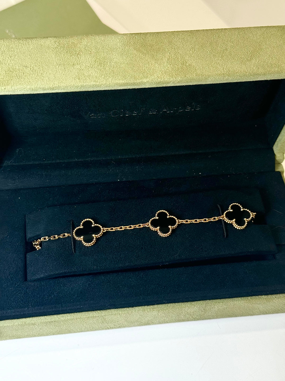 VAN CLEEF &amp; ARPELS 18K GOLD BLACK ONYX VINTAGE ALHAMBRA 5 MOTIFS BRACELET