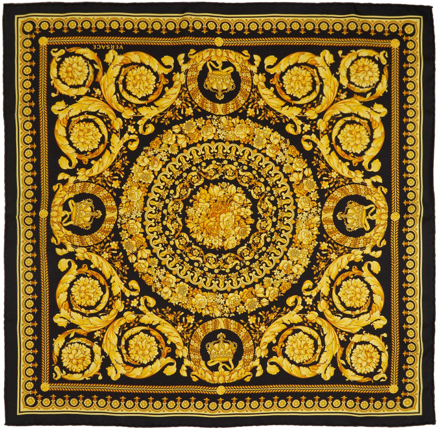 VERSACE BLACK AND GOLD BAROCCO PRINT SCRAF
