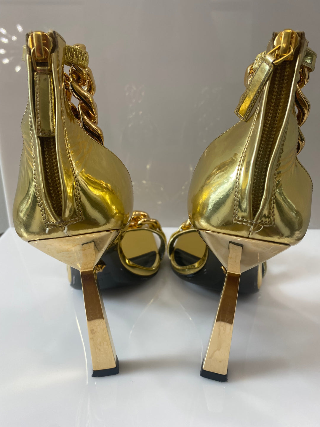 VERSACE METALLIC CHAIN MEDUSA CHARM SANDALS – Caroline's Fashion