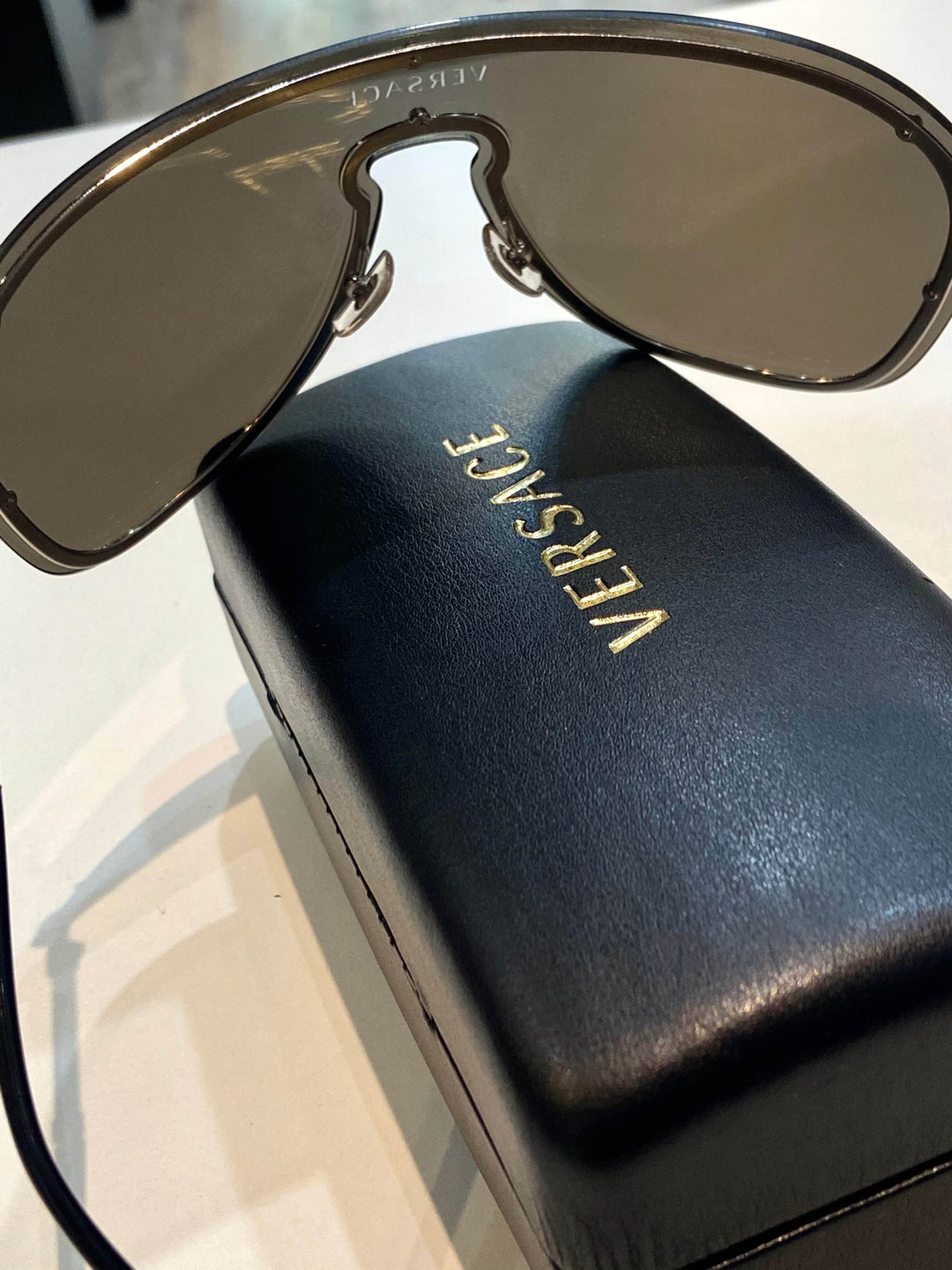 VERSACE SUNNIES