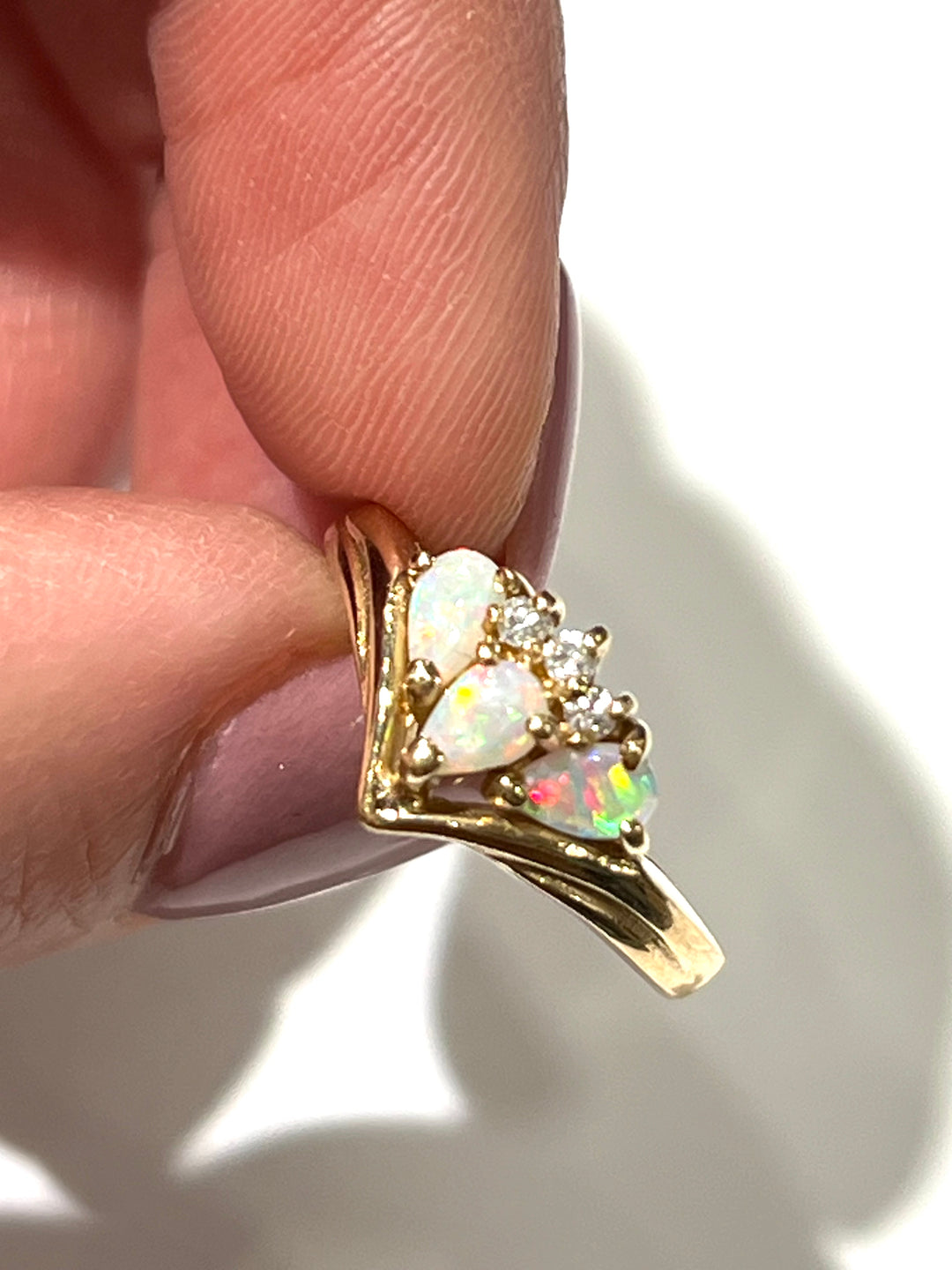 VICTORIAN OPAL AND DIAMONDS 14K GOLD RING