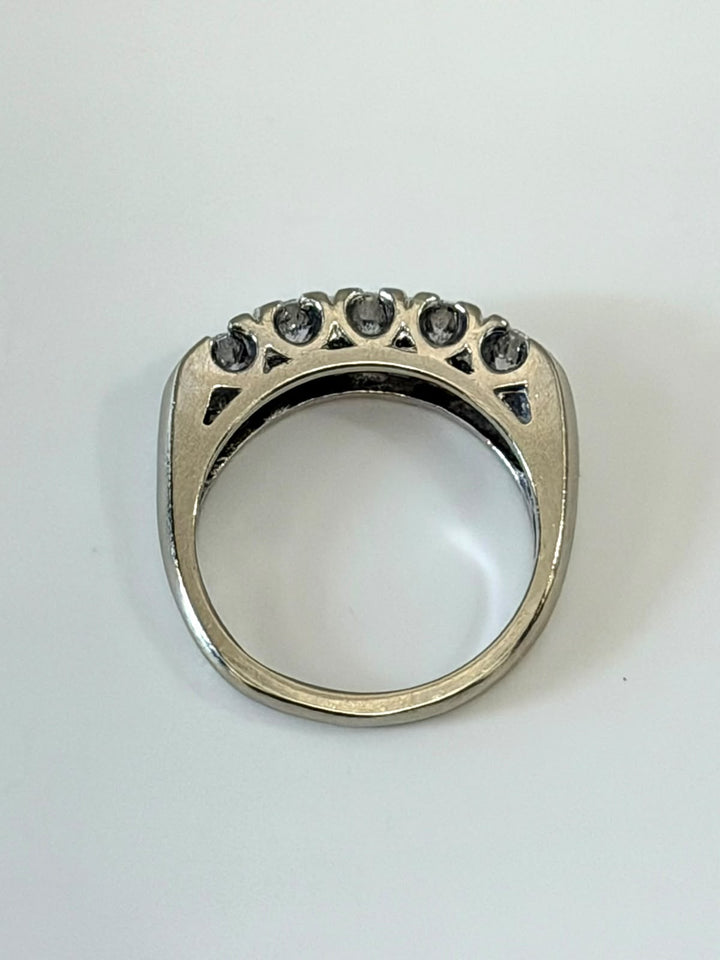 VINTAGE 14K WHITE GOLD FIVE-DIAMOND 1 CT RING