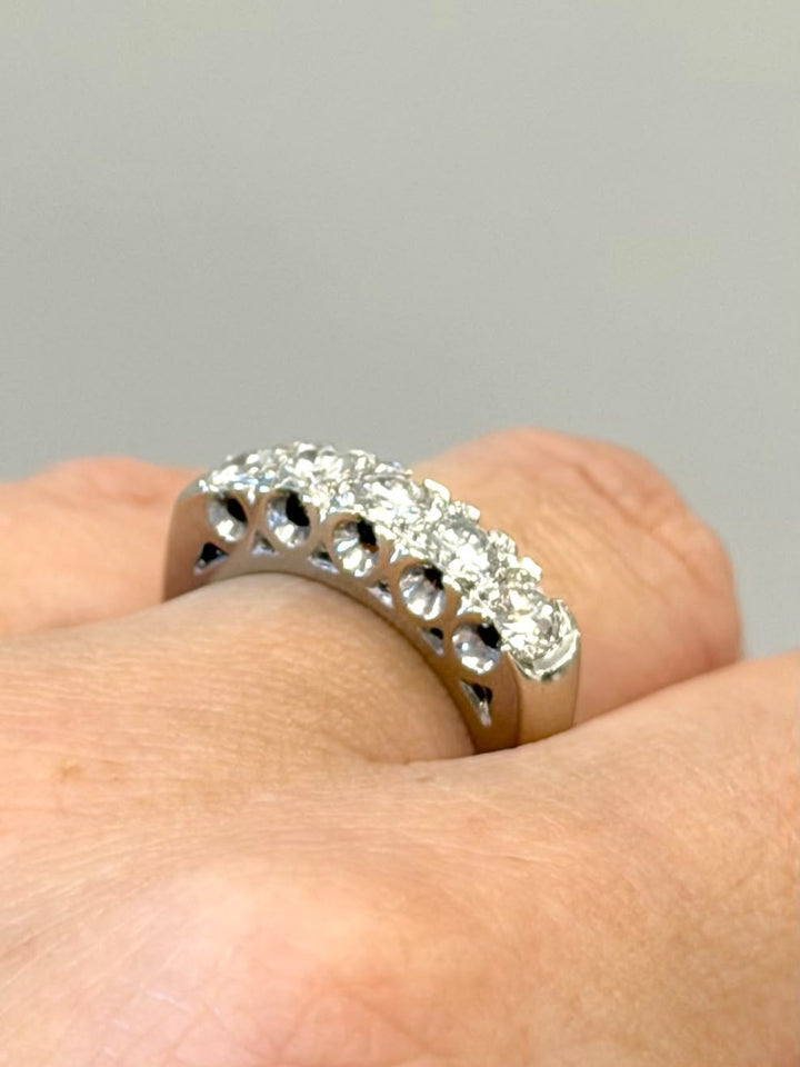 VINTAGE 14K WHITE GOLD FIVE-DIAMOND 1 CT RING