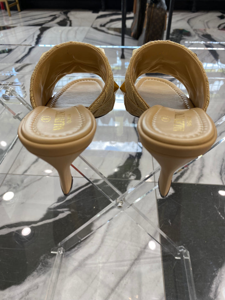 VALENTINO GARAVANI ROCKSTUD ROMAN RAFFIA MULES