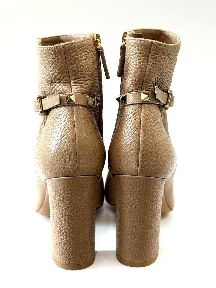 VALENTINO GARAVANI 90MM BLOCK HEEL PEBBLED CALFSKIN ANKLE BOOTS