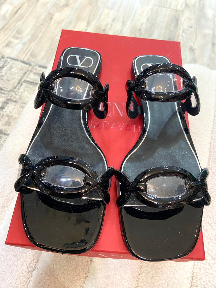 VALENTINO GARAVANI CHAIN 1967 LEATHER SLIDE SANDALS