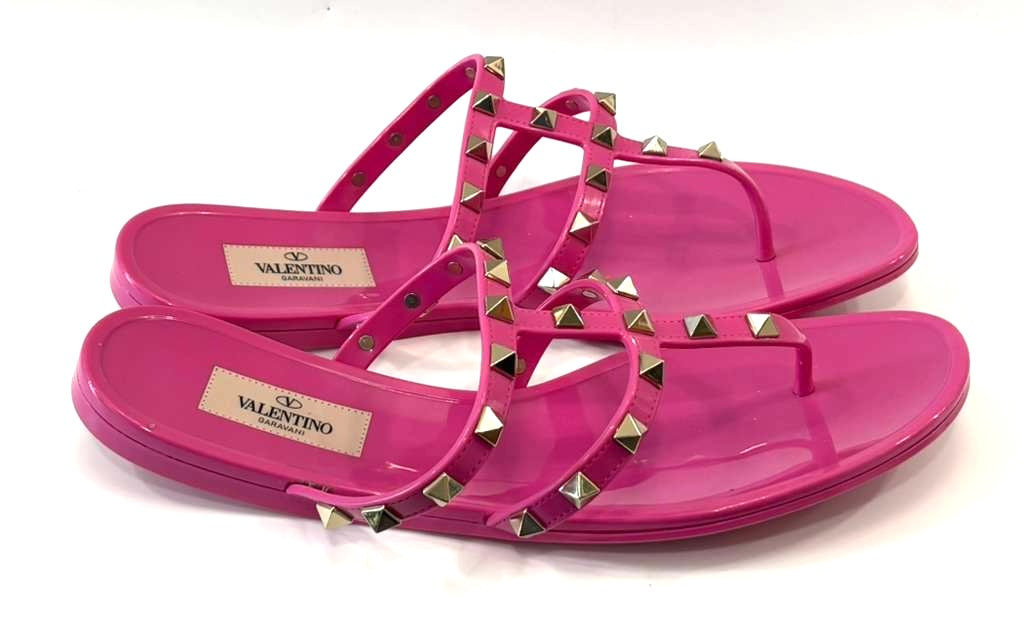 VALENTINO ROCKSTUD JELLY PINK PVC THONG MULES