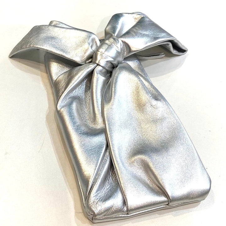 VALENTINO GARAVANI METALLIC SILVER LEATHER BOW CLUCH BAG