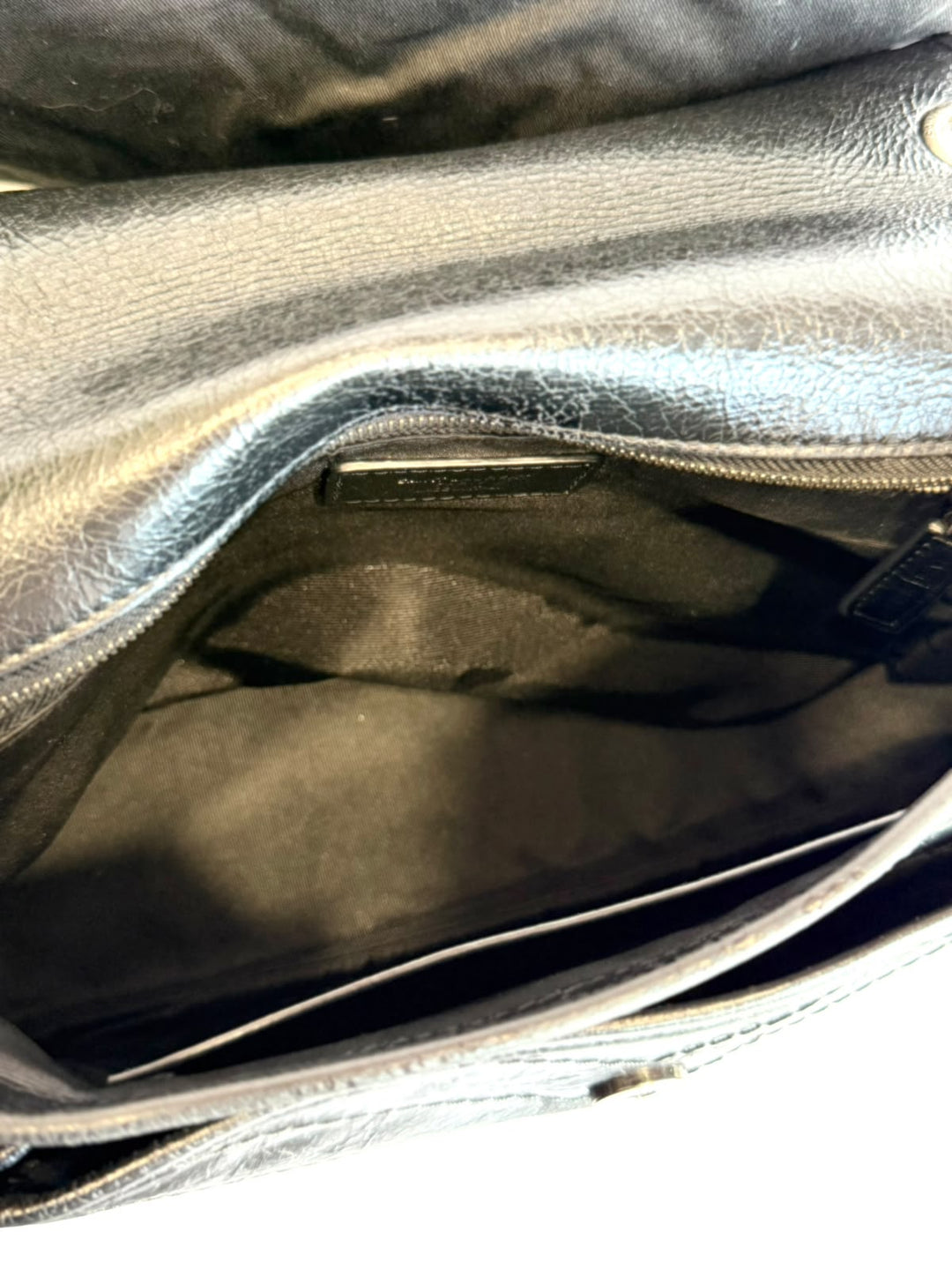 YSL CRINKLED LEATHER MEDIUM NIKI SHOULDER BAG