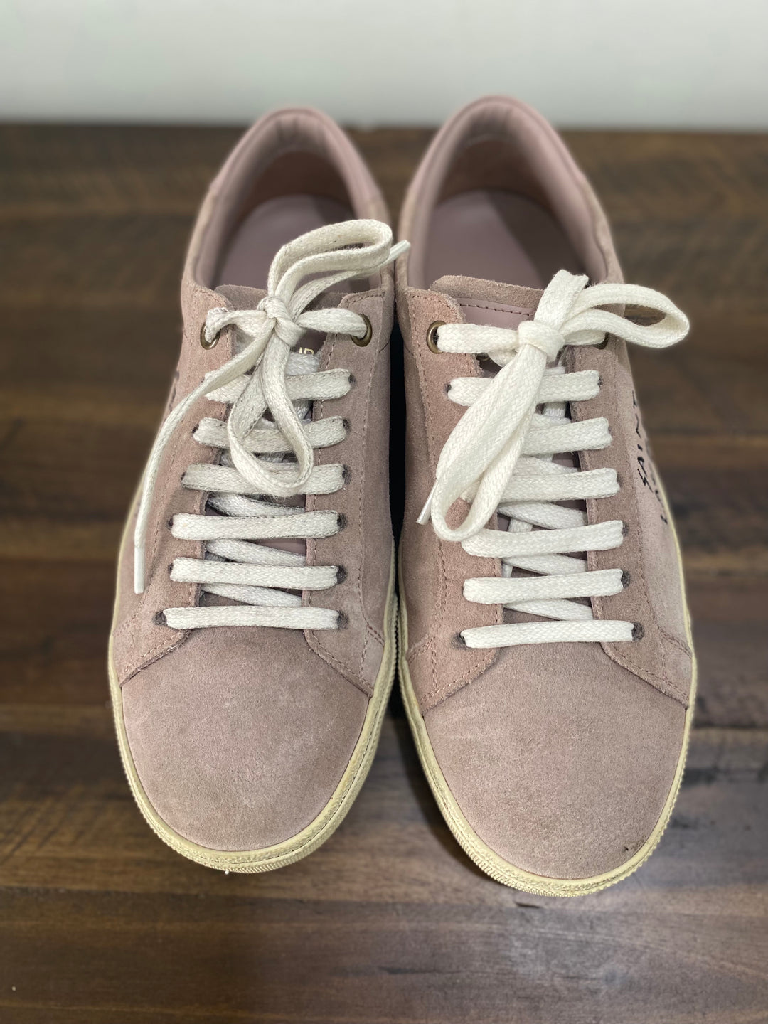 YSL DISTRESSED SUEDE CLASSIC COURT SNEAKERS