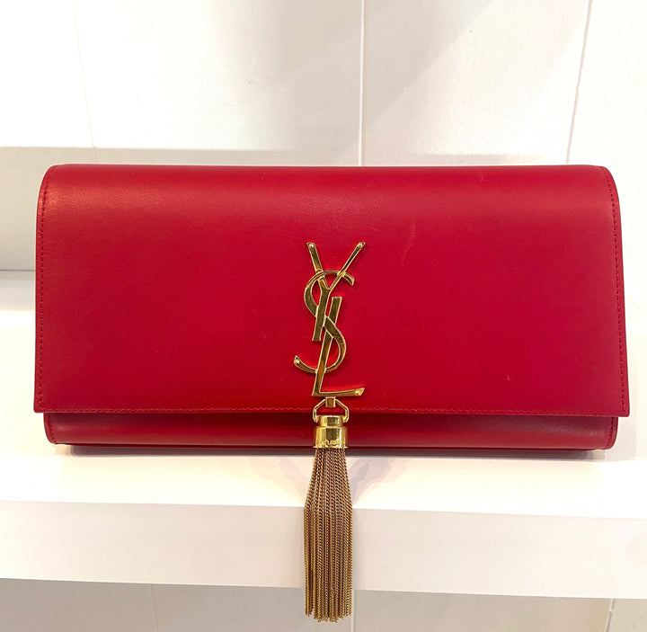YVES SAINT LAURENT KATE LEATHER CLUTCH BAG ROUGE