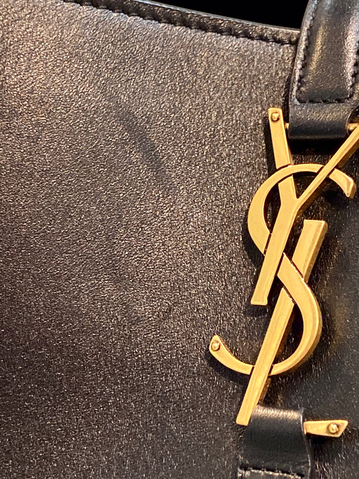 YSL LE 37 SHINY CALFSKIN LEATHER LARGE BUCKET BAG