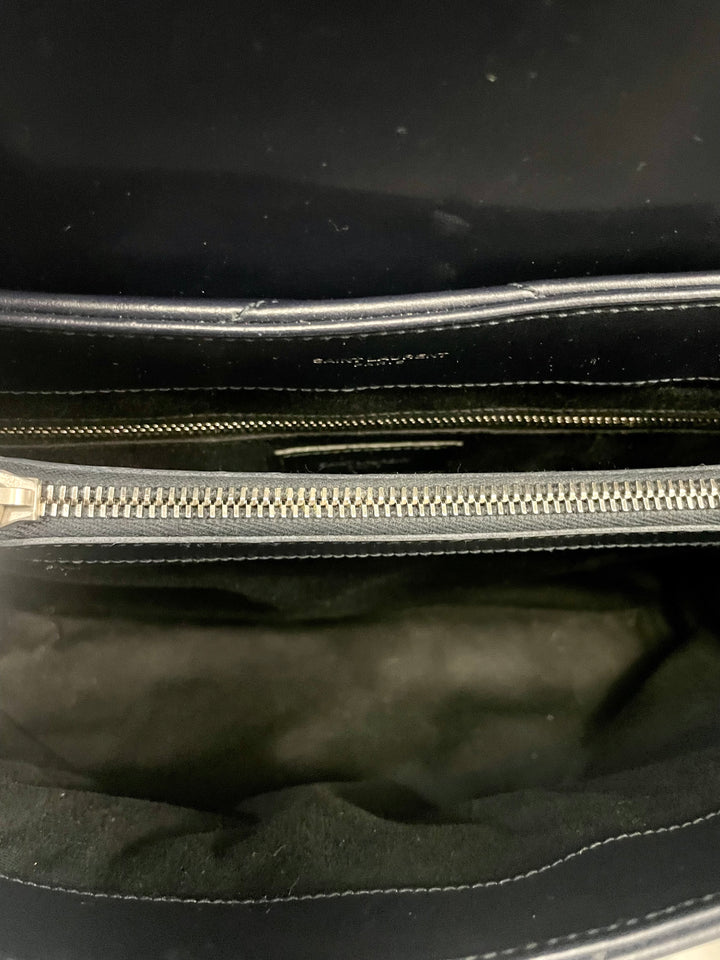 YSL MEDIUM LOULOU MATELASSE LEATHER SHOULDER BAG