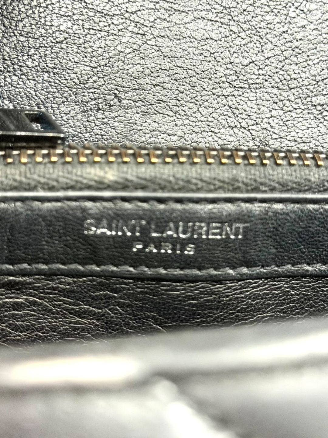 YSL MATELASSE CHEVRON QUILTED MONOGRAM MONOCHROME MEDIUM COLLEGE BAG