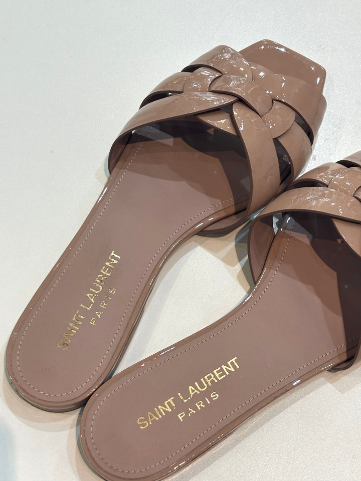 YSL TRIBUTE NU PIED PATENT CALFSKIN LEATHER MULES