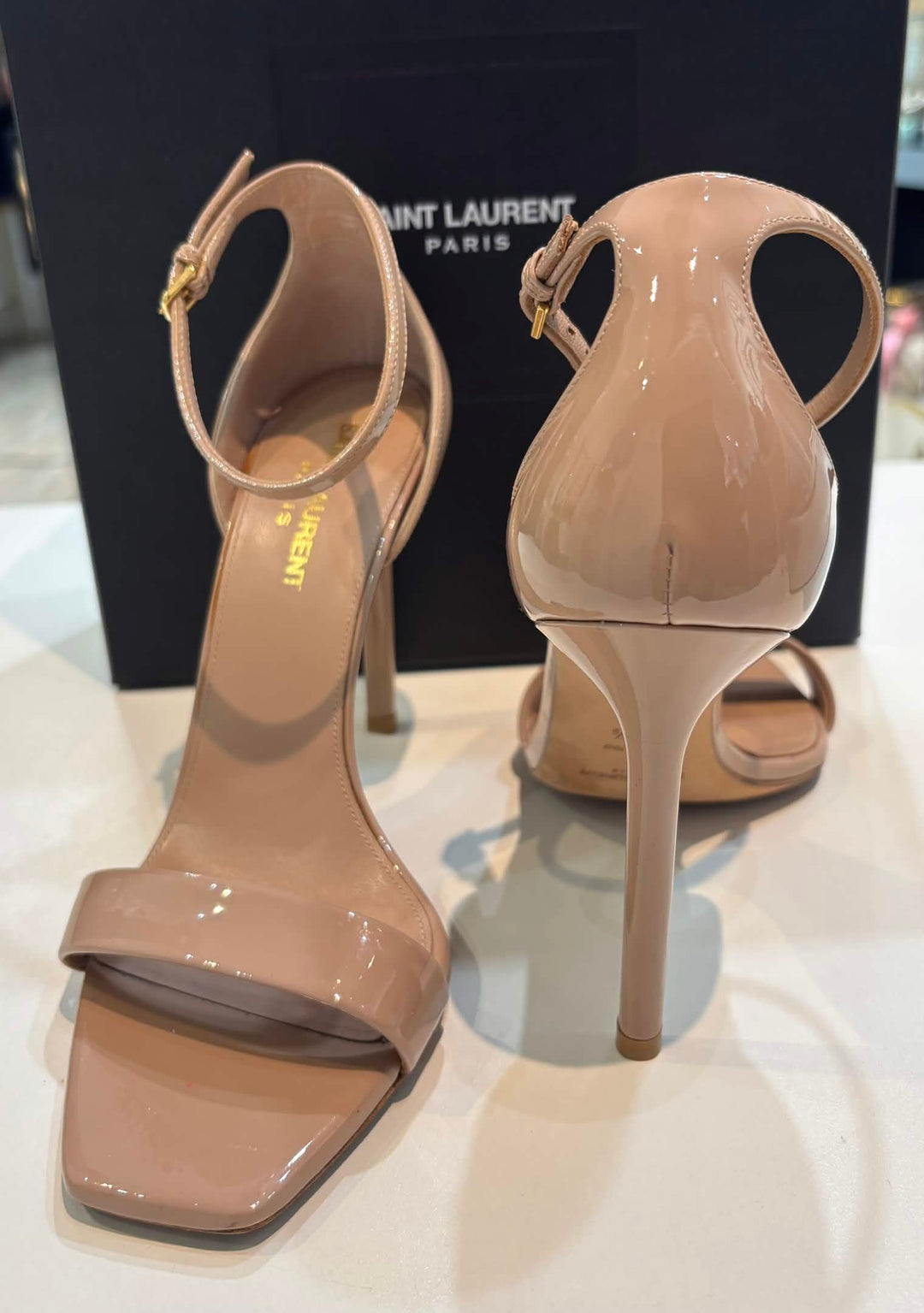 YSL AMBER 105 PATENT LEATHER SANDALS