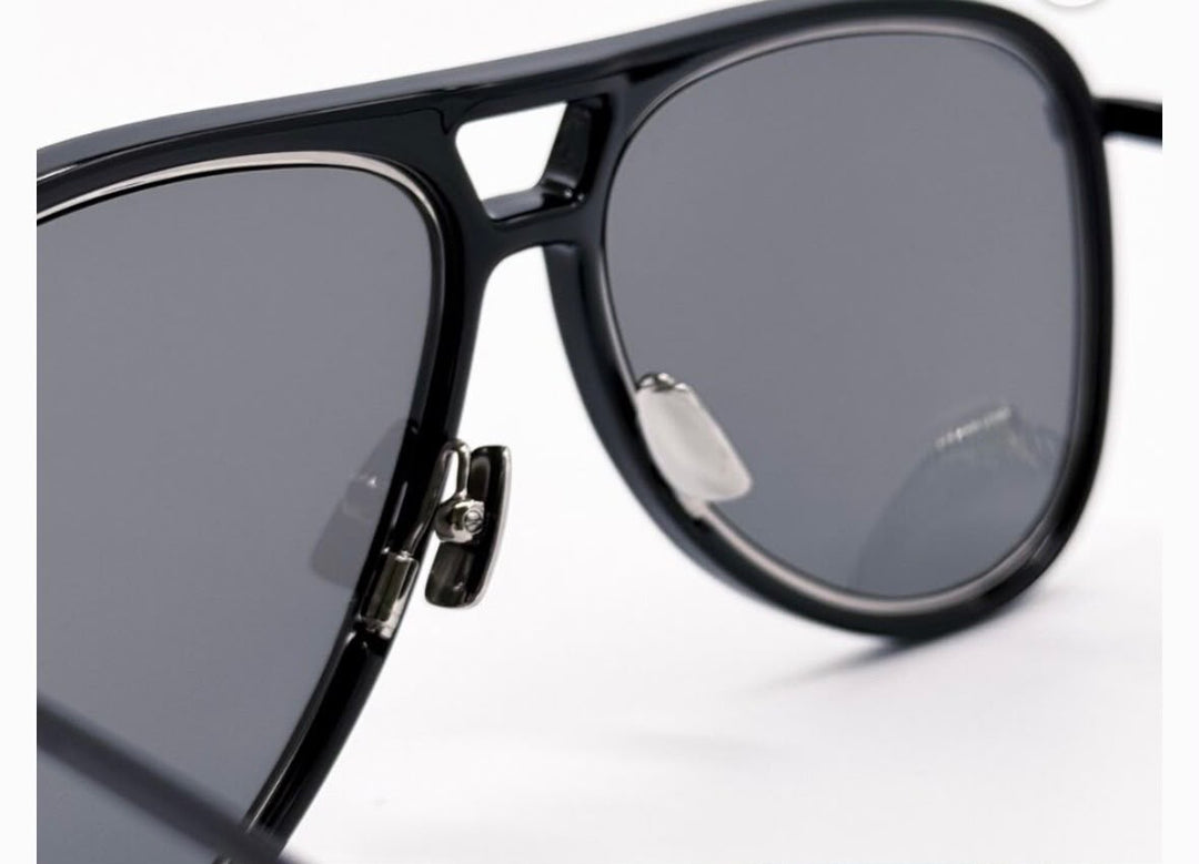YVES SAINT LAURENT CLASSIC 11 UNISEX AVIATOR SUNGLASSES
