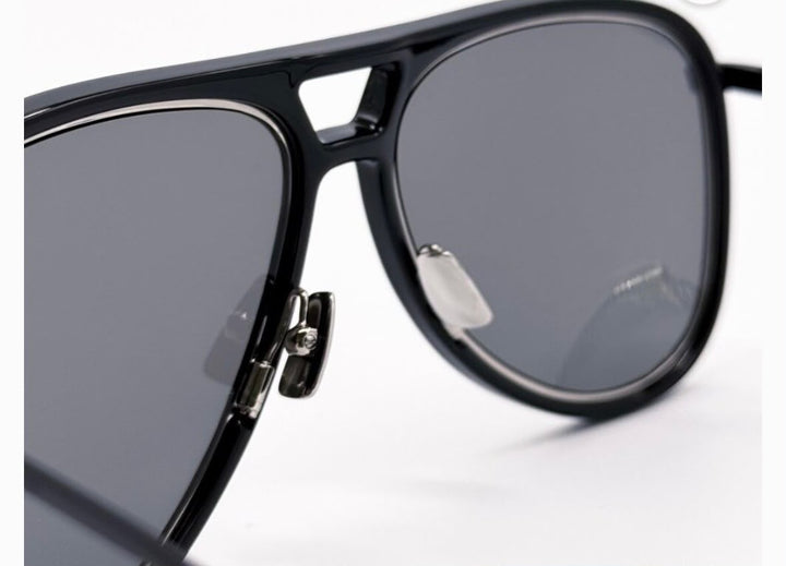 YVES SAINT LAURENT CLASSIC 11 UNISEX AVIATOR SUNGLASSES