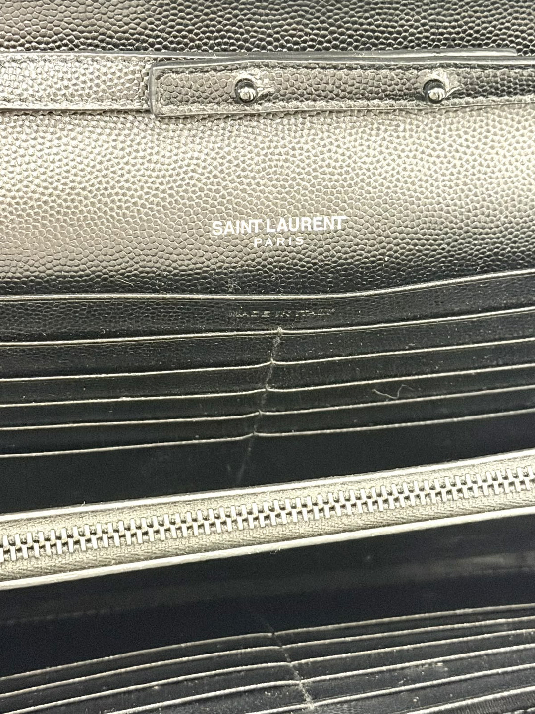 YVES SAINT LAURENT GRAIN DE POUDRE MATELASSE CHEVRON MONOCHROME ENVELOPE CHAIN WALLET