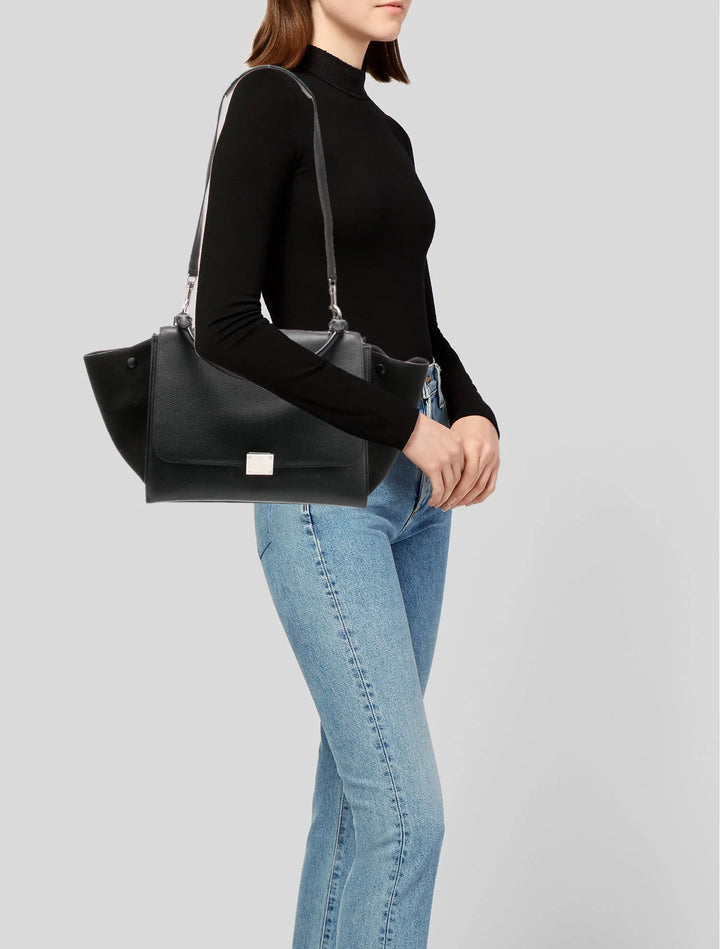CÉLINE DRUMMED CALFSKIN &amp; SUEDE MEDIUM TRAPEZE SHOULDER BAG