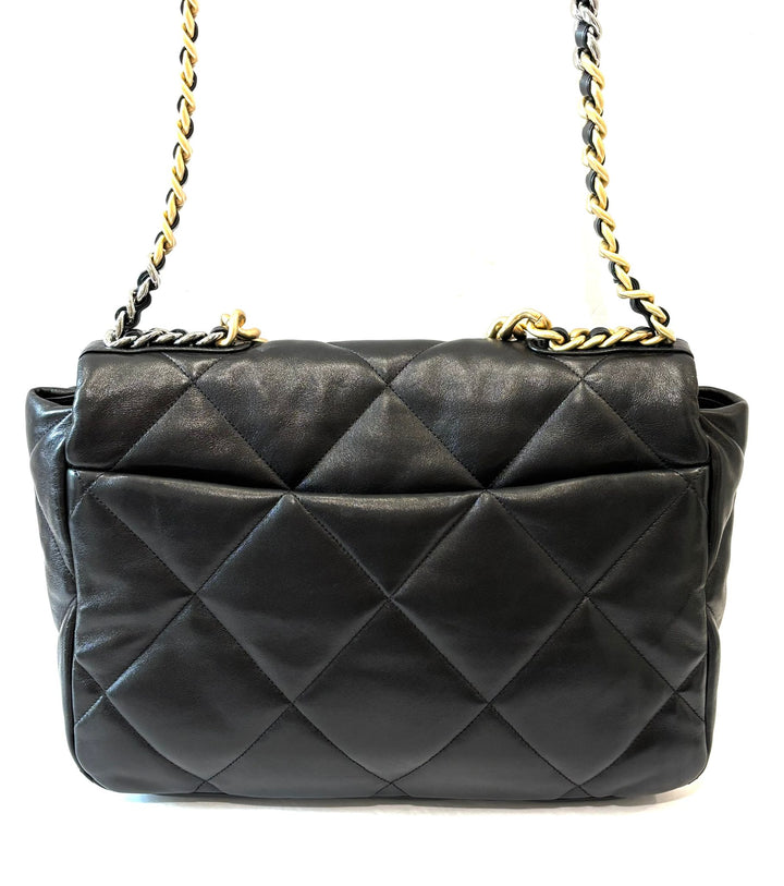 CHANEL QUILTED GOATSKIN MAXI CHANEL 19 FLAP BACK