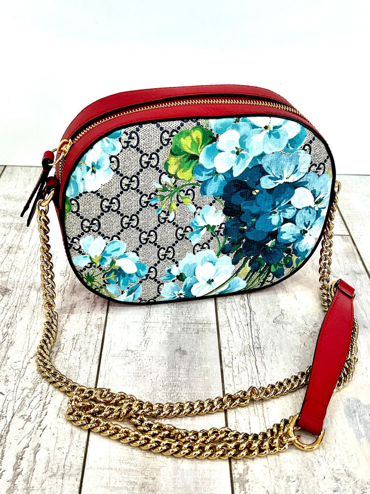 GUCCI GG SUPREME CROSSBODY BAG