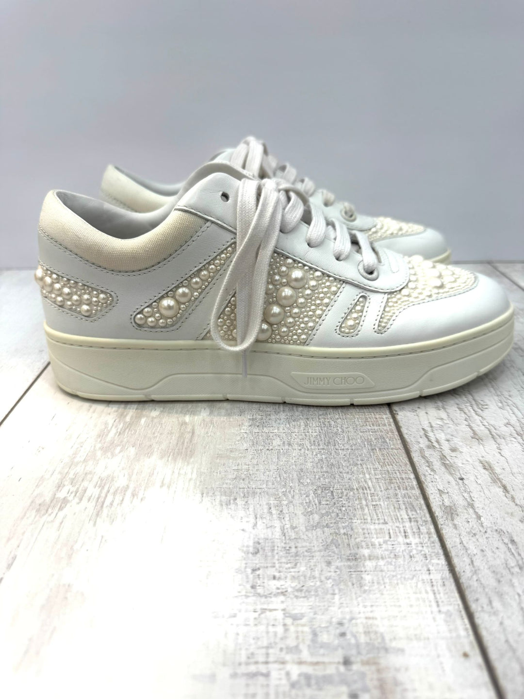 JIMMY CHOO HAWAII F LOW TOP CALFSKIN LEATHER TRAINERS
