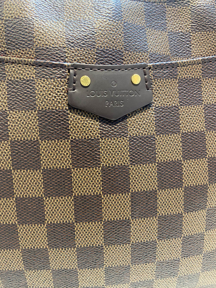 LOUIS VUITTON DAMIER EBENE SOUTH BANK CROSSBODY BAG