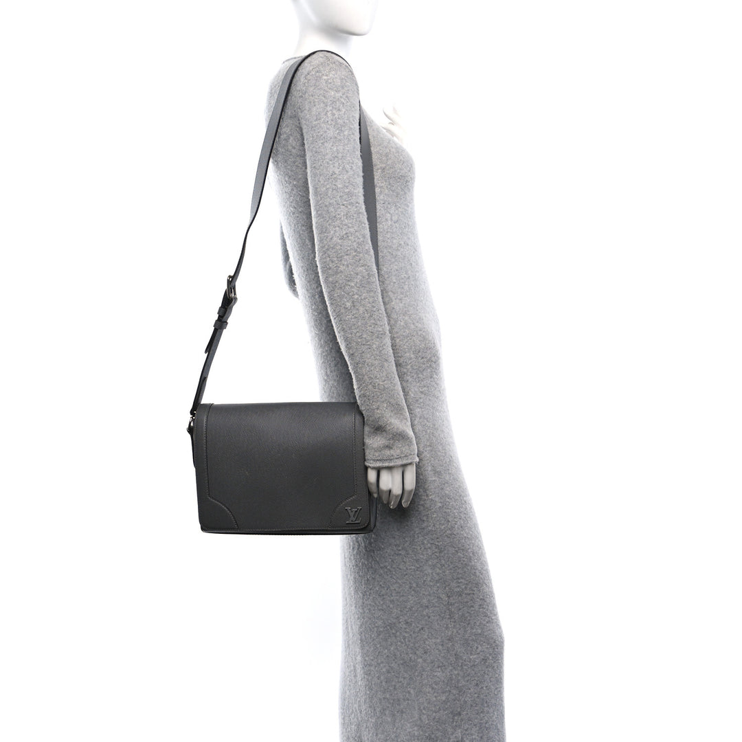 LOUIS VUITTON MEN&