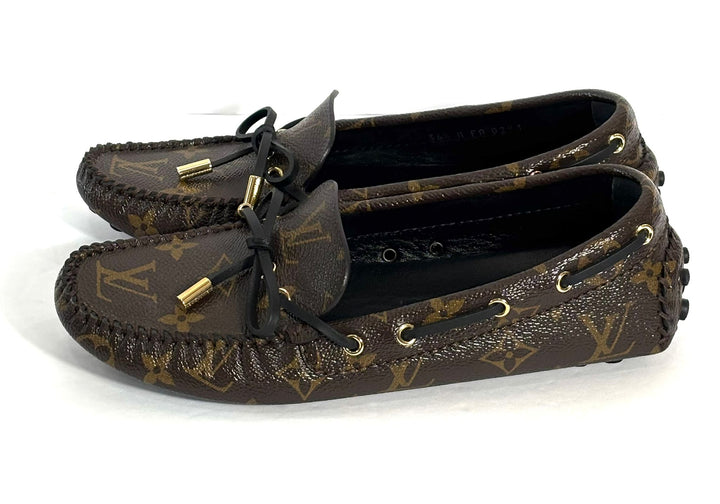 LOUIS VUITTON GLORIA FLAT LOAFERS