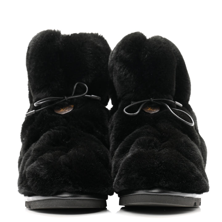 LOUIS VUITTON MONOGRAM MINK SLIPPERS