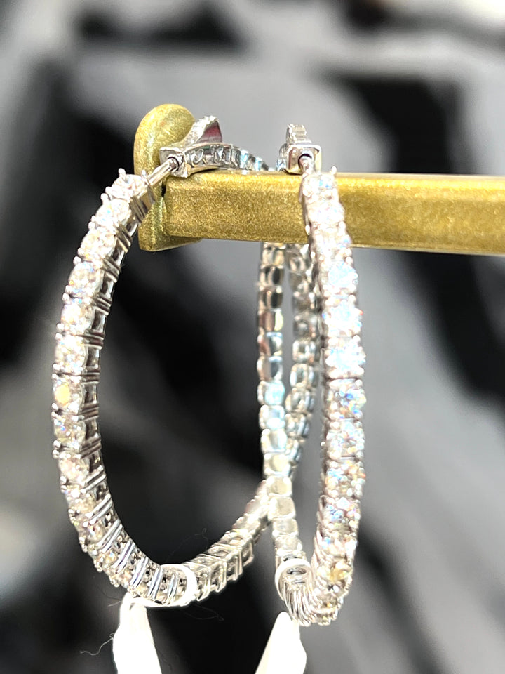 14K GOLD DIAMOND CROWN HOOP EARRINGS