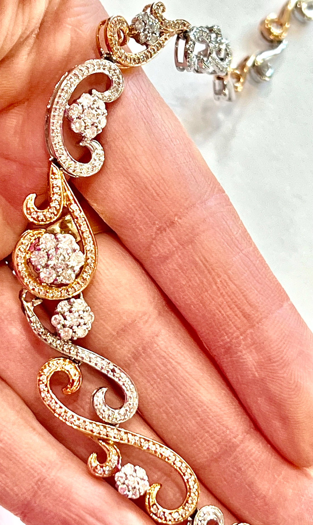 14K YELLOW GOLD &amp; DIAMONDS PAISLEY MULTI SHAPE NECKLACE