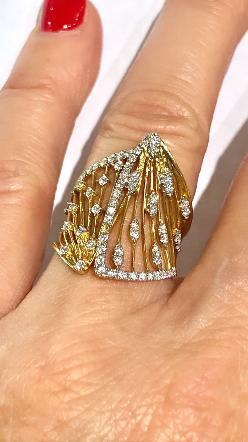 DIAMOND MULTI-SHAPE 18K GOLD RING