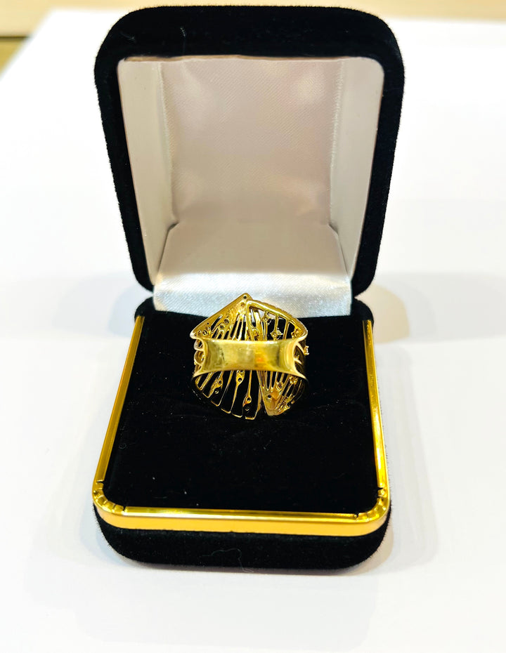 18K YELLOW GOLD &amp; DIAMOND RING
