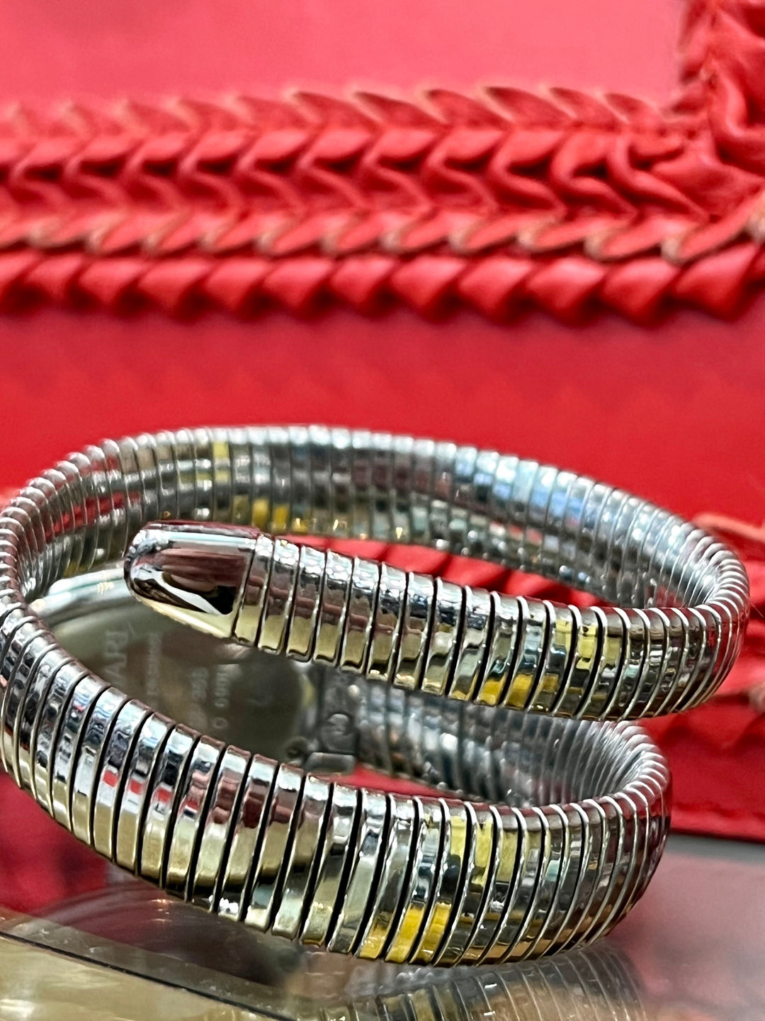 BULGARI SERPENTI TUBOGAS  SPIRAL DIAMOND QUARTZ WATCH