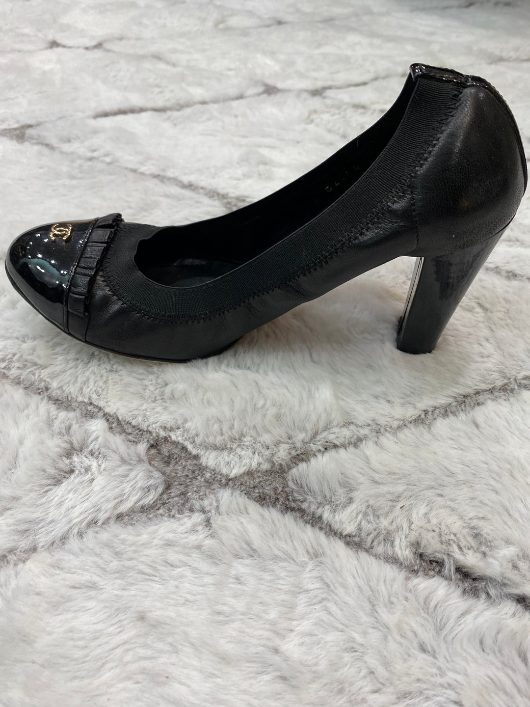 CHANEL CC ESCARPINS STRETCH PUMPS