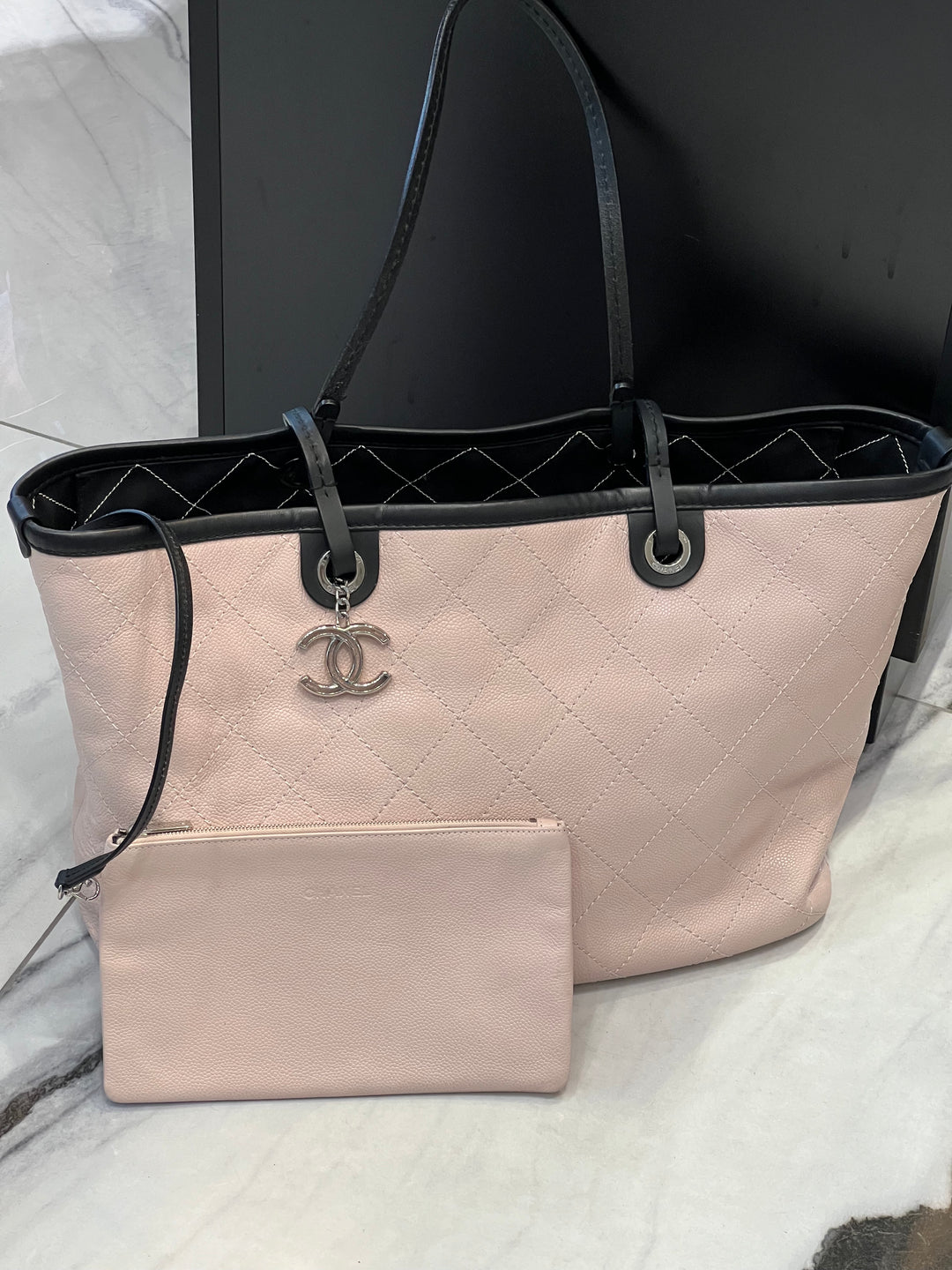 CHANEL FEVER CAVIAR QUILTED TOTE BAG
