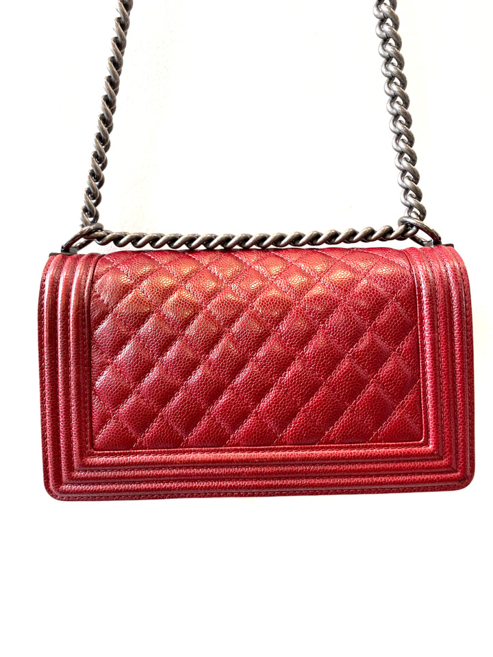 CHANEL CAVIAR QUILTED NEW MEDIUM BOY FLAP BAG