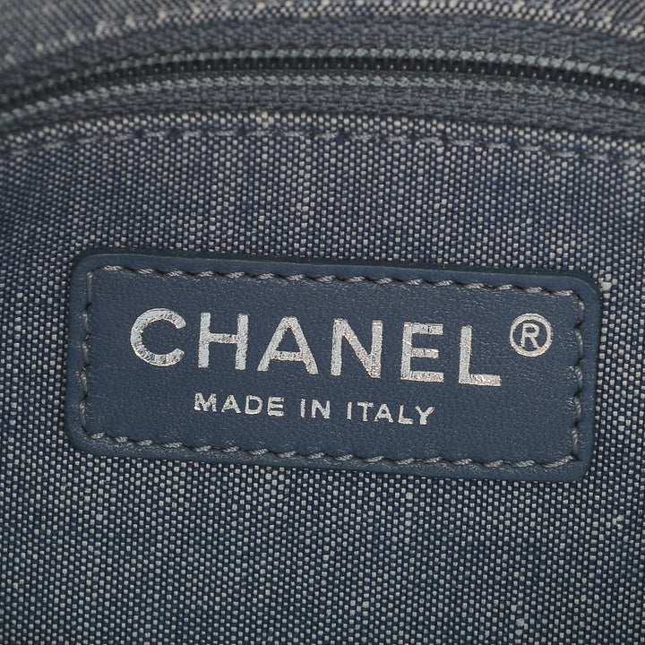 CHANEL DENIM MEDALLION MEDIUM FLAP BAG