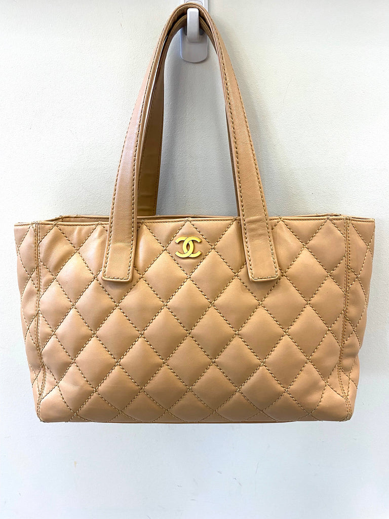 Chanel White Quilted Lambskin Small Wild Stitch Tote Chanel