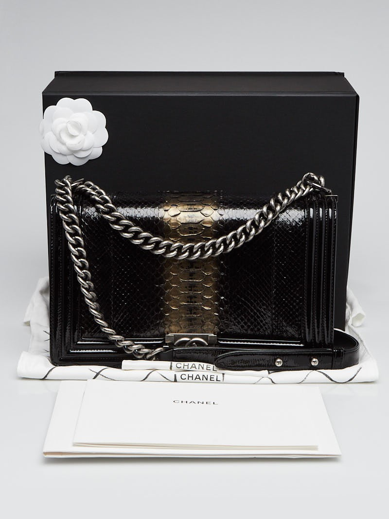 Chanel Mini boy bag Black Python ref.388418 - Joli Closet