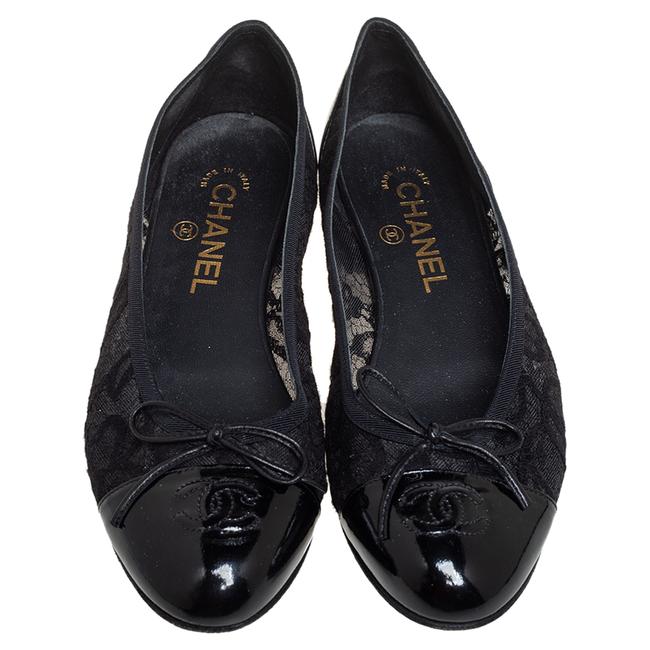 CHANEL PATENT &amp; LEATHER LACE BALLET SHOES