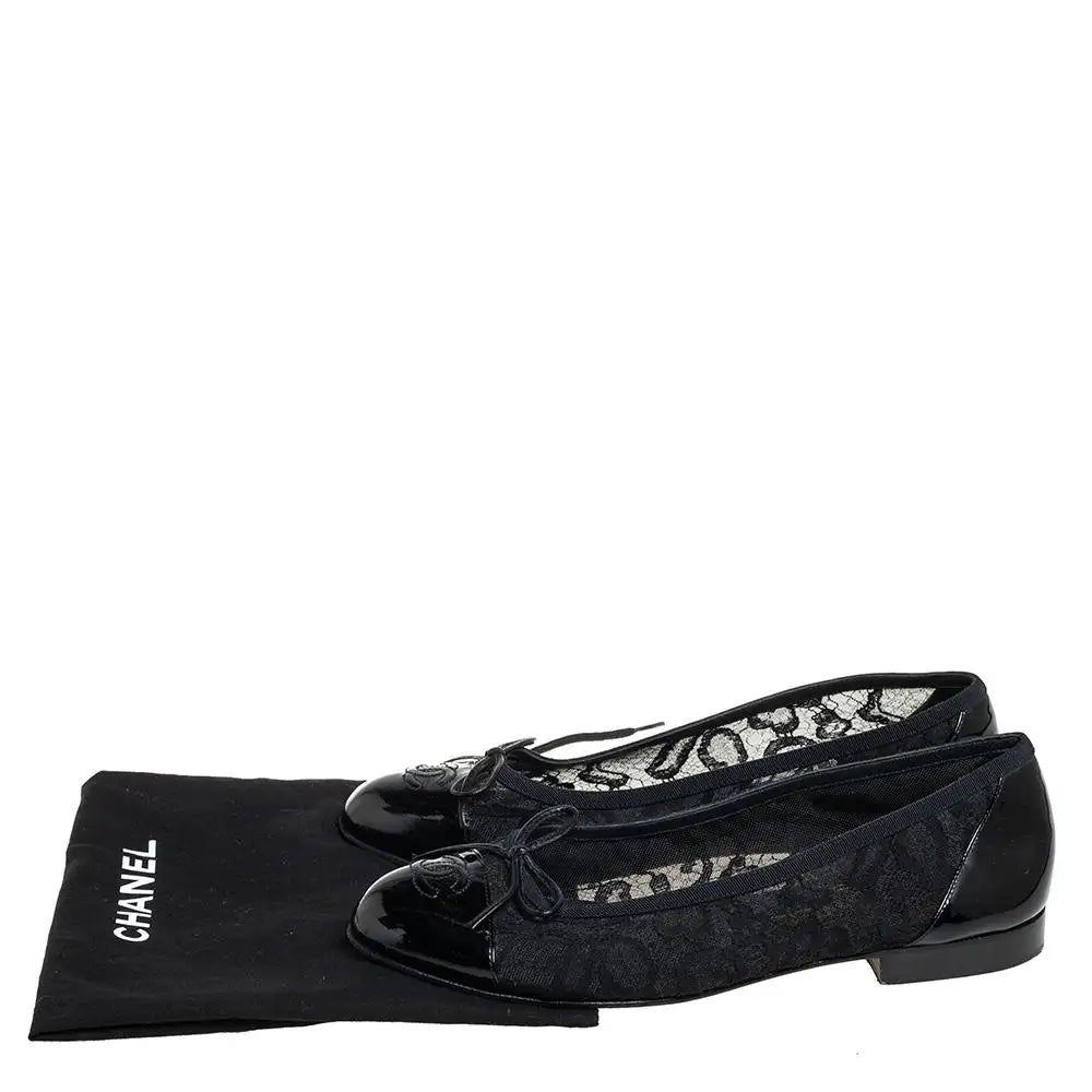 CHANEL PATENT &amp; LEATHER LACE BALLET SHOES